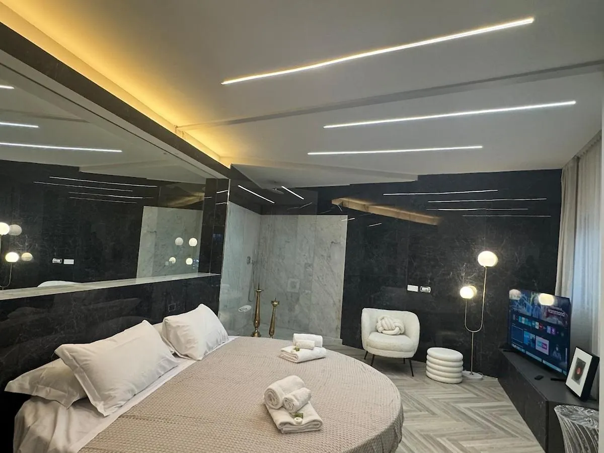 Holiday home Florence Ercole Suite With Jacuzzi Pool